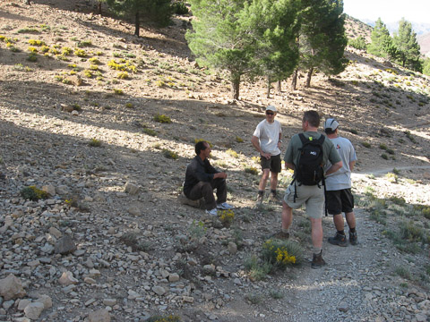 Petite pause sur le chemin du Marabout de Sidi Moussa