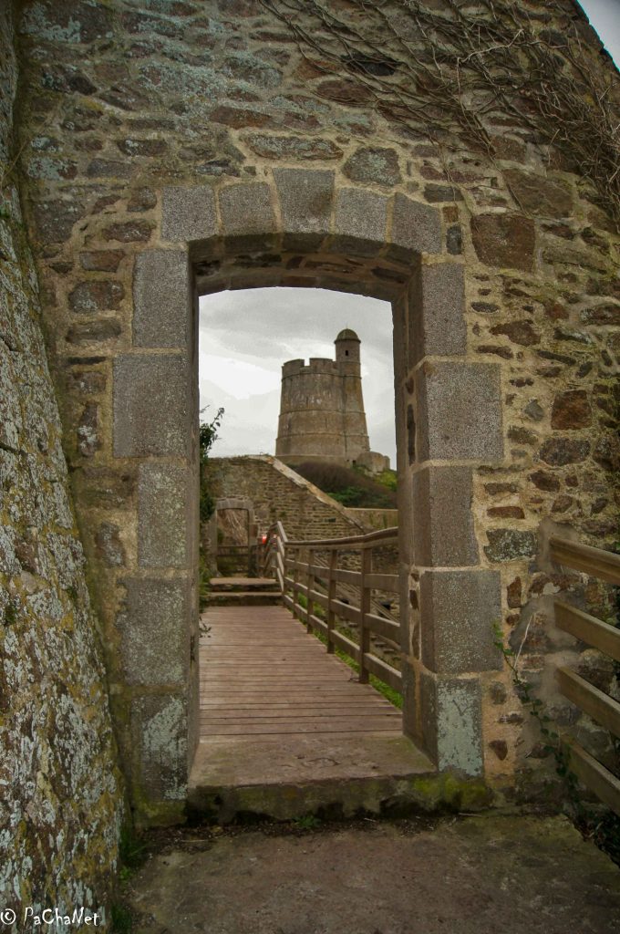 Saint-Vaast-la-Hougue - Fort de la Hougue